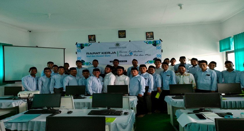 Rapat Kerja Tahun Pelajaran 2022/2023